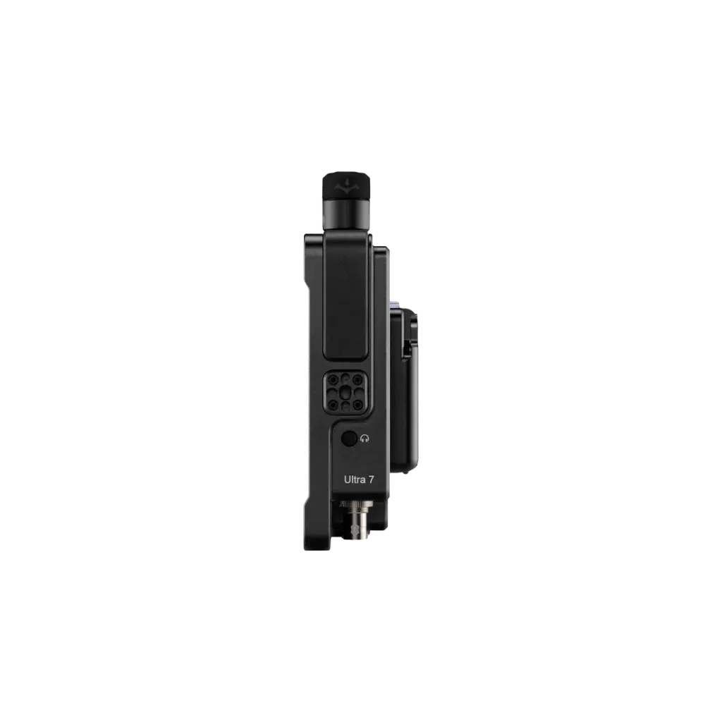 SmallHD_16-0728-GM_Ultra-7-Bolt-6-RX-750-Gold-Mount_Side-2_3d706c7b-d0cb-4e6c-8d17-60ddb4d541ae.webp
