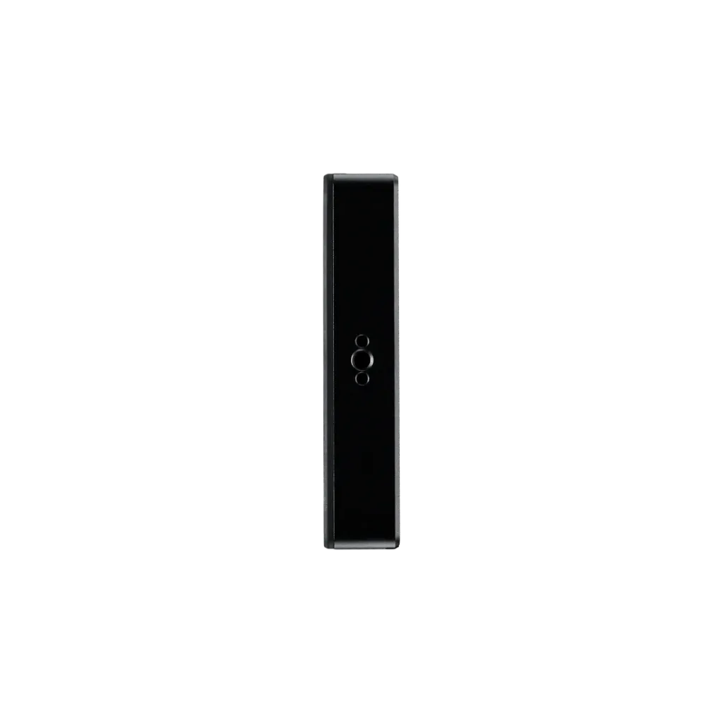 MON-CINE7_0003_Side-02.webp